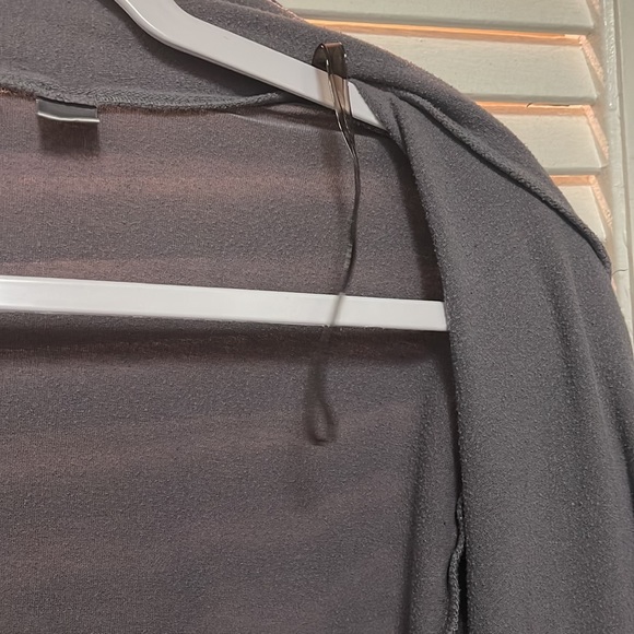 Avenue Gray Cardigan Size 18/20 - Picture 5 of 10